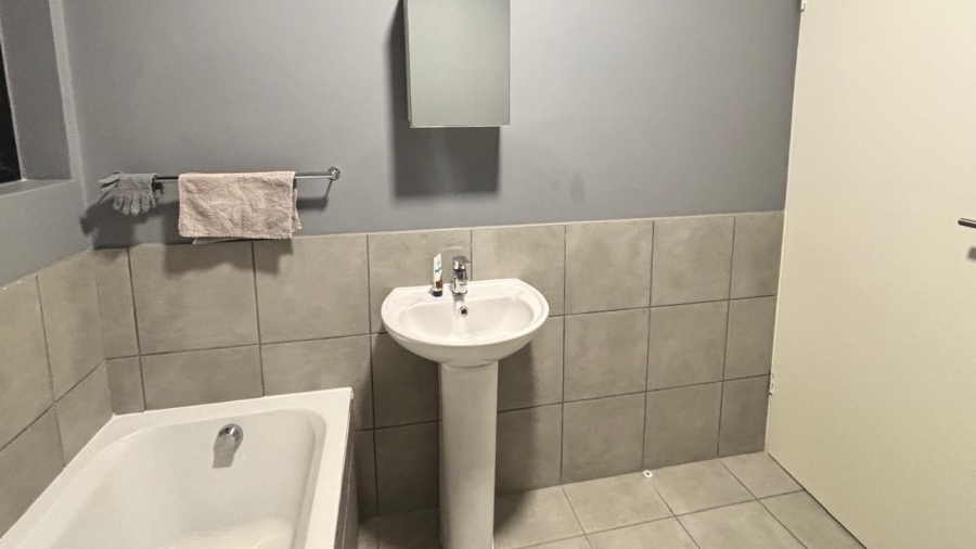 2 Bedroom Property for Sale in Parklands East Western Cape